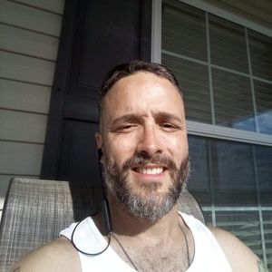 Meet your Posher, Gregory